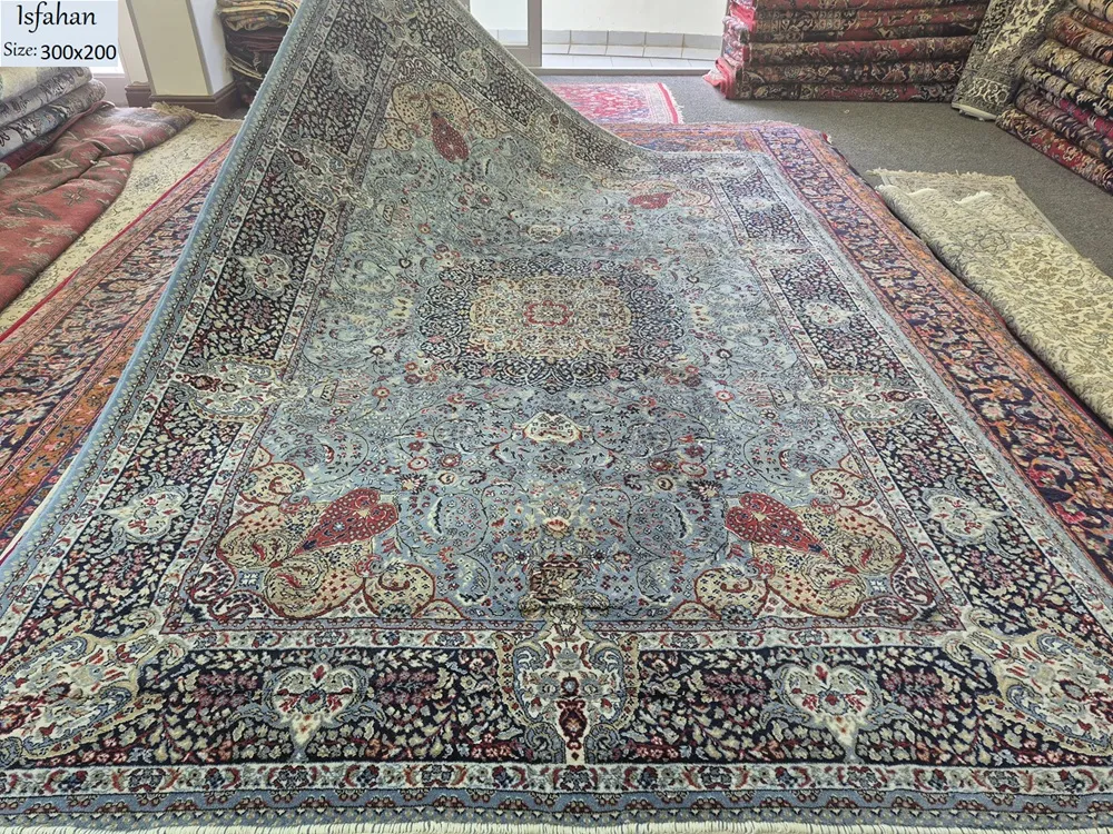 Imperial Isfahan carpet, Size: 300 x 200 cm, Ice Blue & Terracotta Masterpiece, 400 knots per square, wool on cotton, R14 000 valuation certificate.