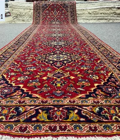 Persian Kashan runner, Size: 390x101 cm, Fine hand knotted by natural wool & vegetable dye, R20 000 valuation certificate & exchange warranty. Imported from Iran.