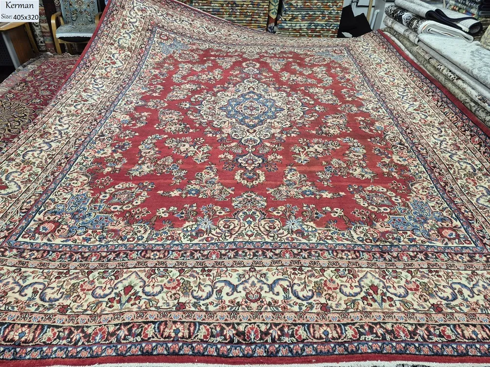 Pre-Loved Persian Kerman carpet, Size: 405 x 320 cm, fine hand knotted by natural wool & vegetable dye.