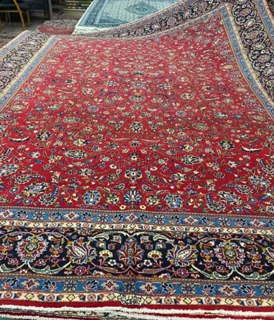 Persian Sarough, Size: 400x300 cm, fine Hand woven Signature rug, natural wool & vegetable dye, R28 000 valuation certificate and exchange warranty.