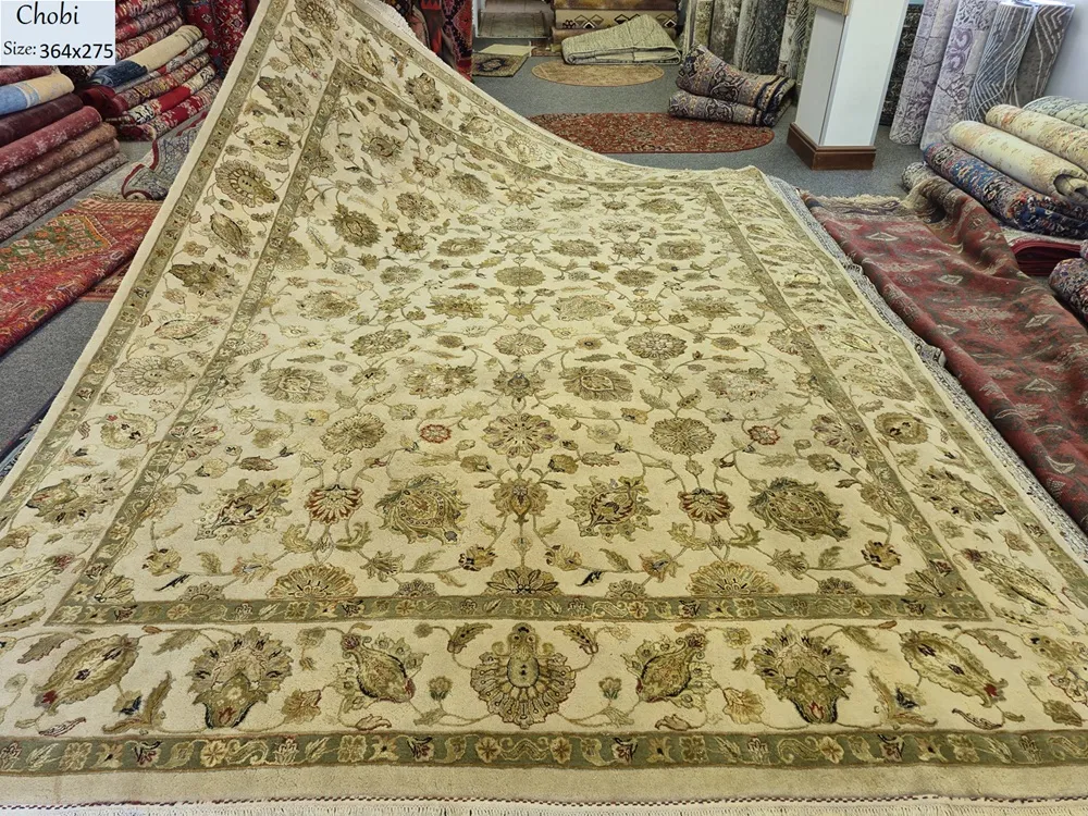 Second hand premium golden Chobi rug, Size: 364 x 275 cm, all-over  Oushak-inspired floral patterns, silk on wool Quality.