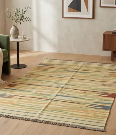Afghan Kilim, Size 178 x 121 cm, natural wool & vegetable dye, Hand woven.