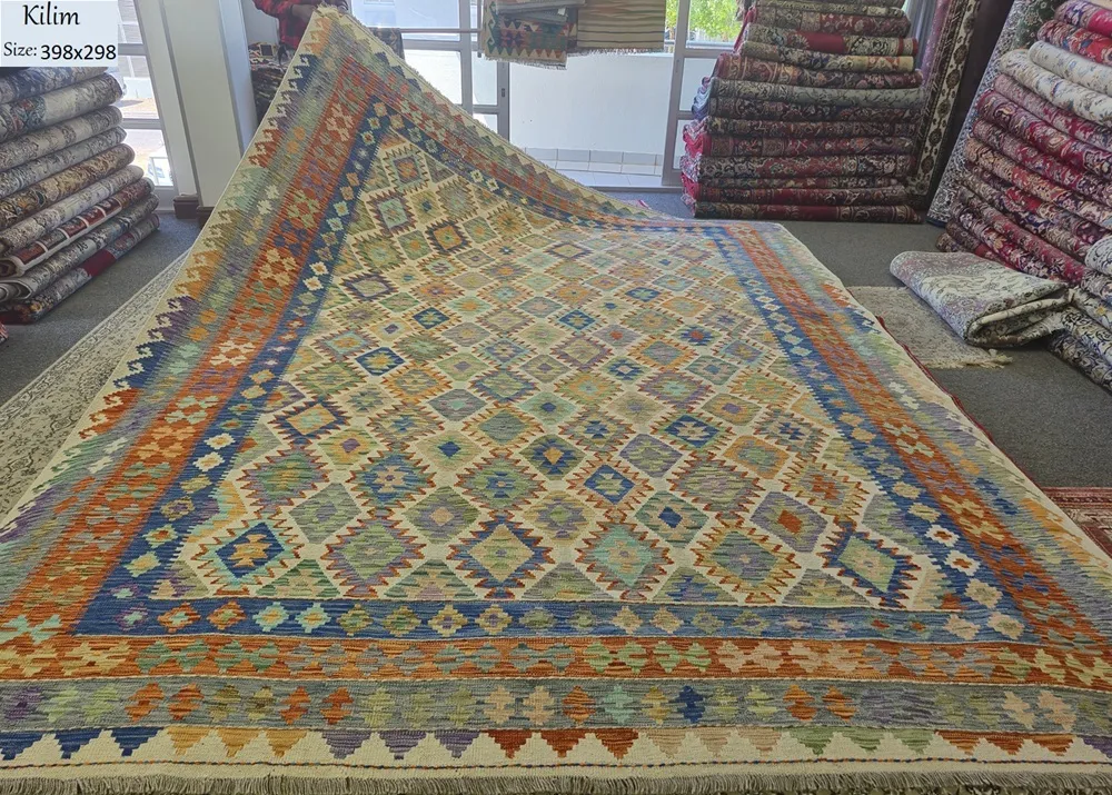 Afghan Kilim Chobi, Size: 398x298 cm, Natural wool & vegetable dye, Hand woven.