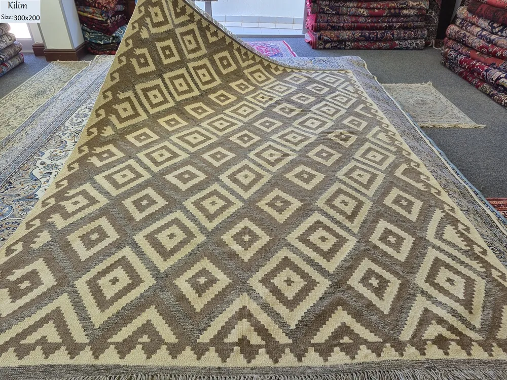 Flat-weave Afghan Kilim, Size: 300 x 200 cm, Hand-knotted geometric repeating diamond pattern with neutral earthy tones.