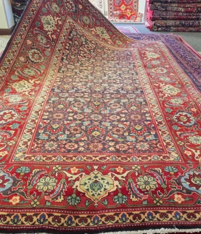 Heriz Hand-Knotted Persian Rug, Size: 300 x 202 cm, Heriz carpets are celebrated for their exceptional durability and bold, geometric character. This specific piece features a vibrant all-over botanical pattern,