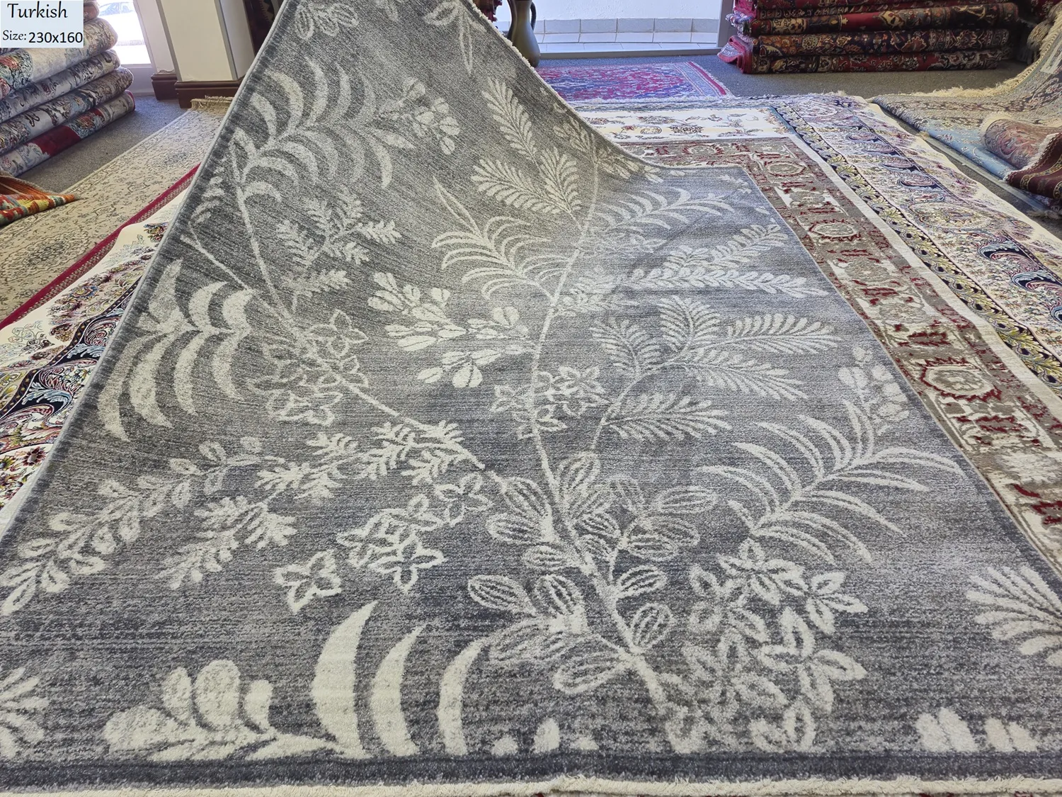 Modern contemporary Turkish rug, Size: 230 x 160 cm, Grey color, machine made, polyester quality.