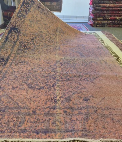 Distressed / Vintage-Wash rug, Size: 284 x 190 cm, 100% Hand-Knotted Wool, fusion of antique soul and modern, Muted Coral & Indigo Blue.