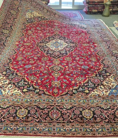  Second hand Persian Kashan, Size: 400×300 cm, hand knotted by natural wool & vegetable dye,  R12 000 valuation certificate.