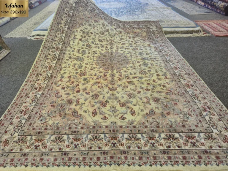 Pre-loved silk Isfahan